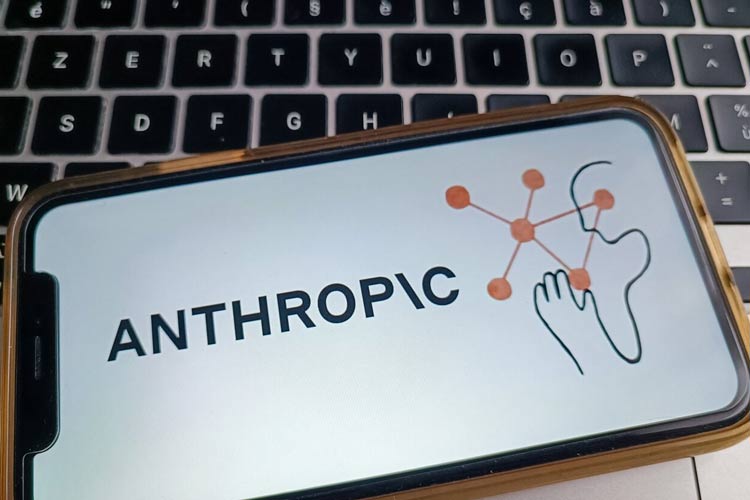 ايتنا - جنجال تازه بر سر توافق ۱.۵ میلیارد دلاری آنتروپیک؛ نویسندگان ناشران را به مطالبه سهم اضافی متهم کردند