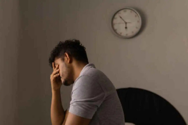 ايتنا - اضطراب صبحگاهی از کجا می‌آید؟ ۶ عامل مهمی که شروع روز را سخت می‌کنند