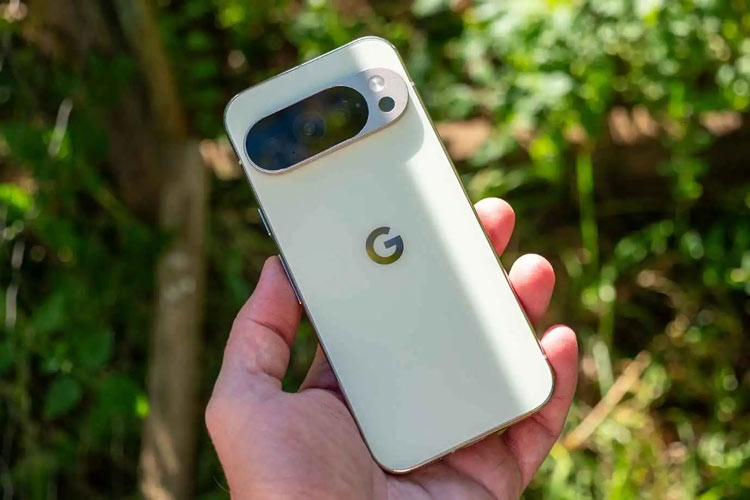 ايتنا - گوگل قیمت پیکسل ۱۰ را ۱۰۰ دلار افزایش داد؛ بحران تراشه جدی‌تر می‌شود
