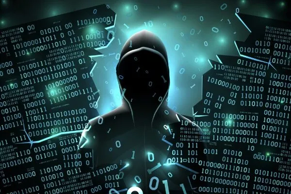 هجوم هکرها برای نفوذ به شرکت و دولت‌ها پس از کشف یک باگ