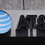 AT&T با Corning قرارداد ۳ میلیارد دلاری فیبر نوری امضا کرد