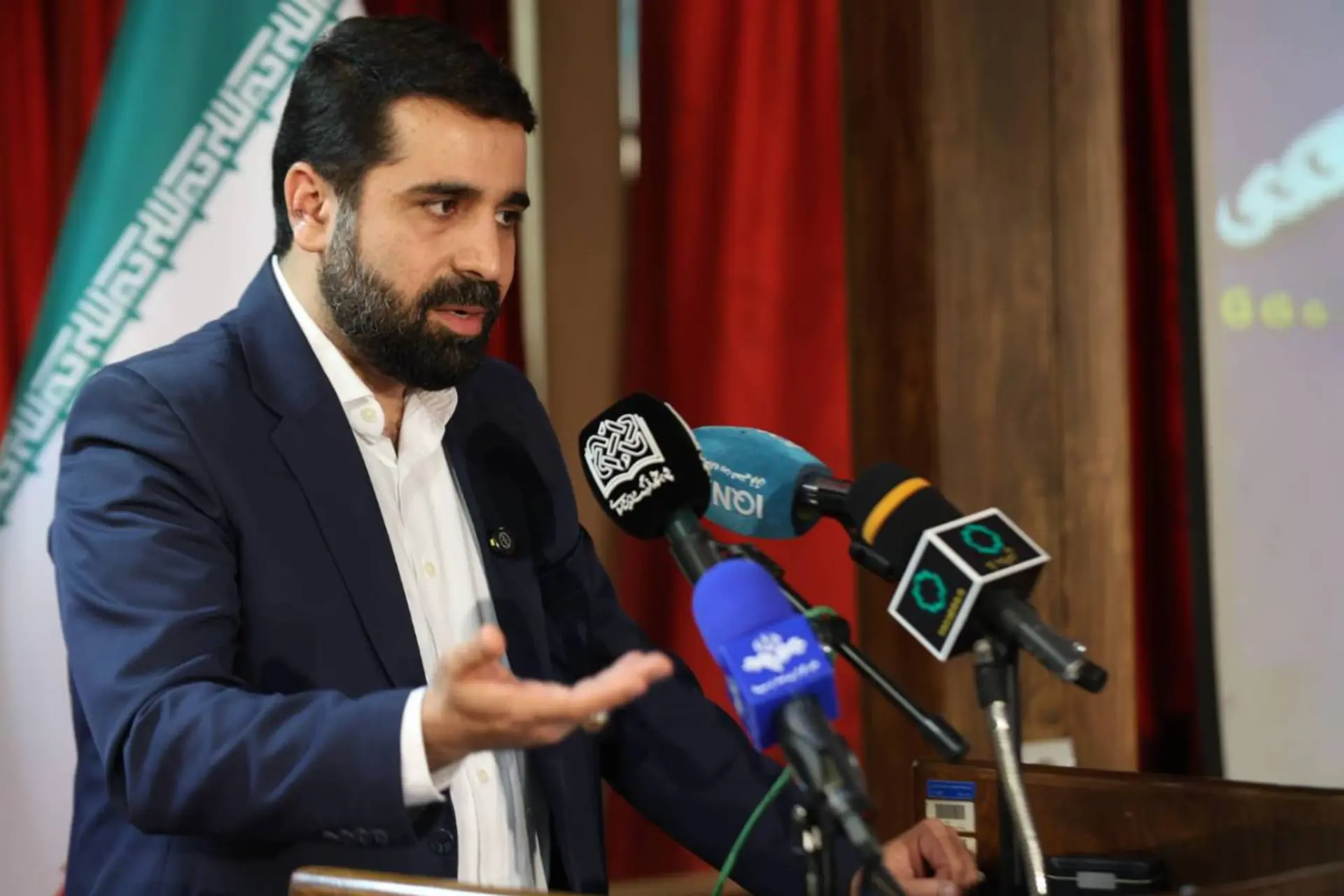 دبیر شورای عالی فضای مجازی: برخی در نماز دعا می‌کنند سکوی آمریکایی در ایران فراگیر شود؛ این پایان حکمرانی فضای مجازی است